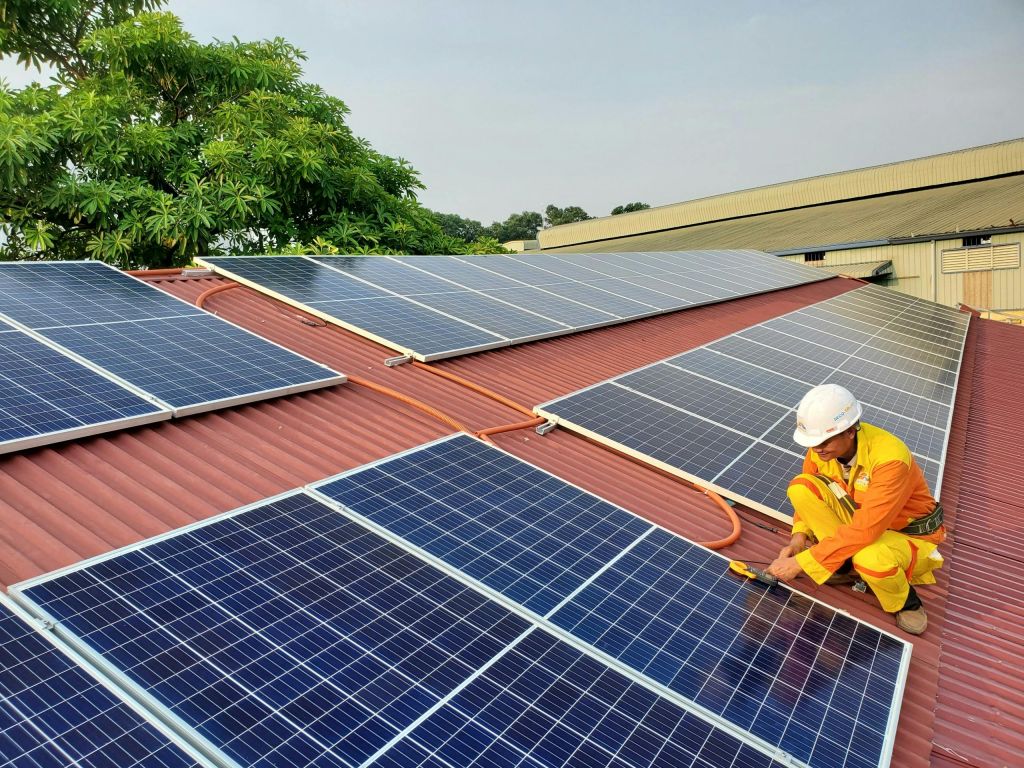 Installation solaire en toiture.